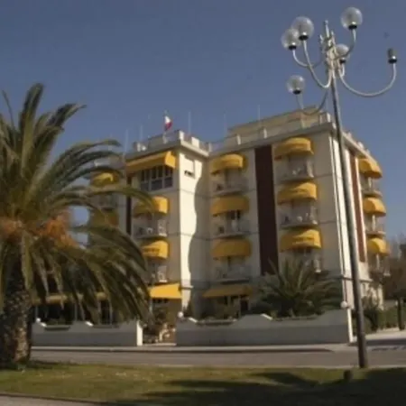 Alk 3* Marina di Pietrasanta