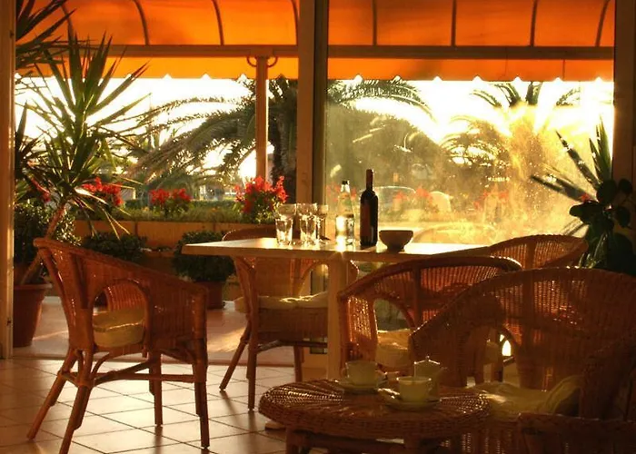 Otel Alk Marina di Pietrasanta